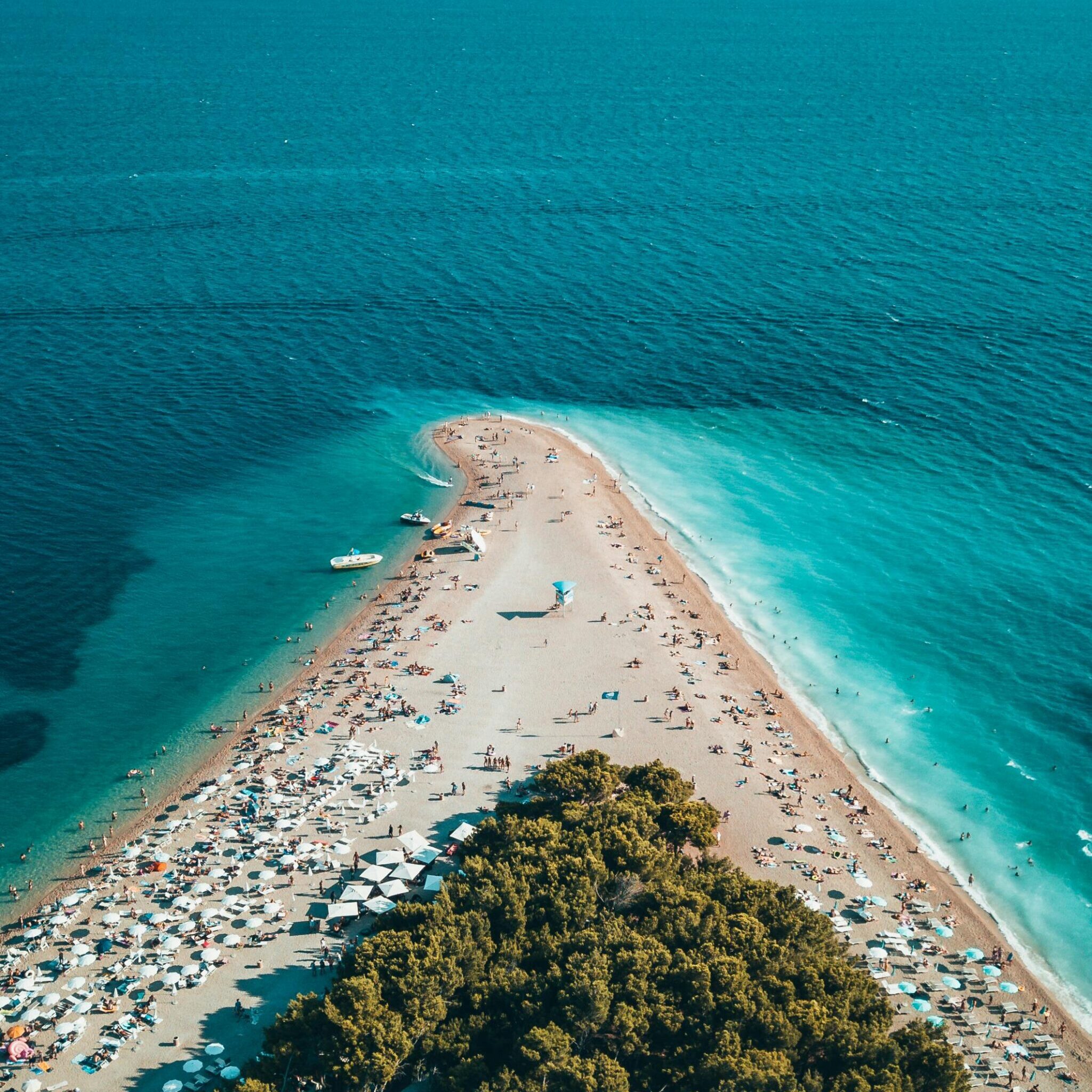 Zlatni Rat beach