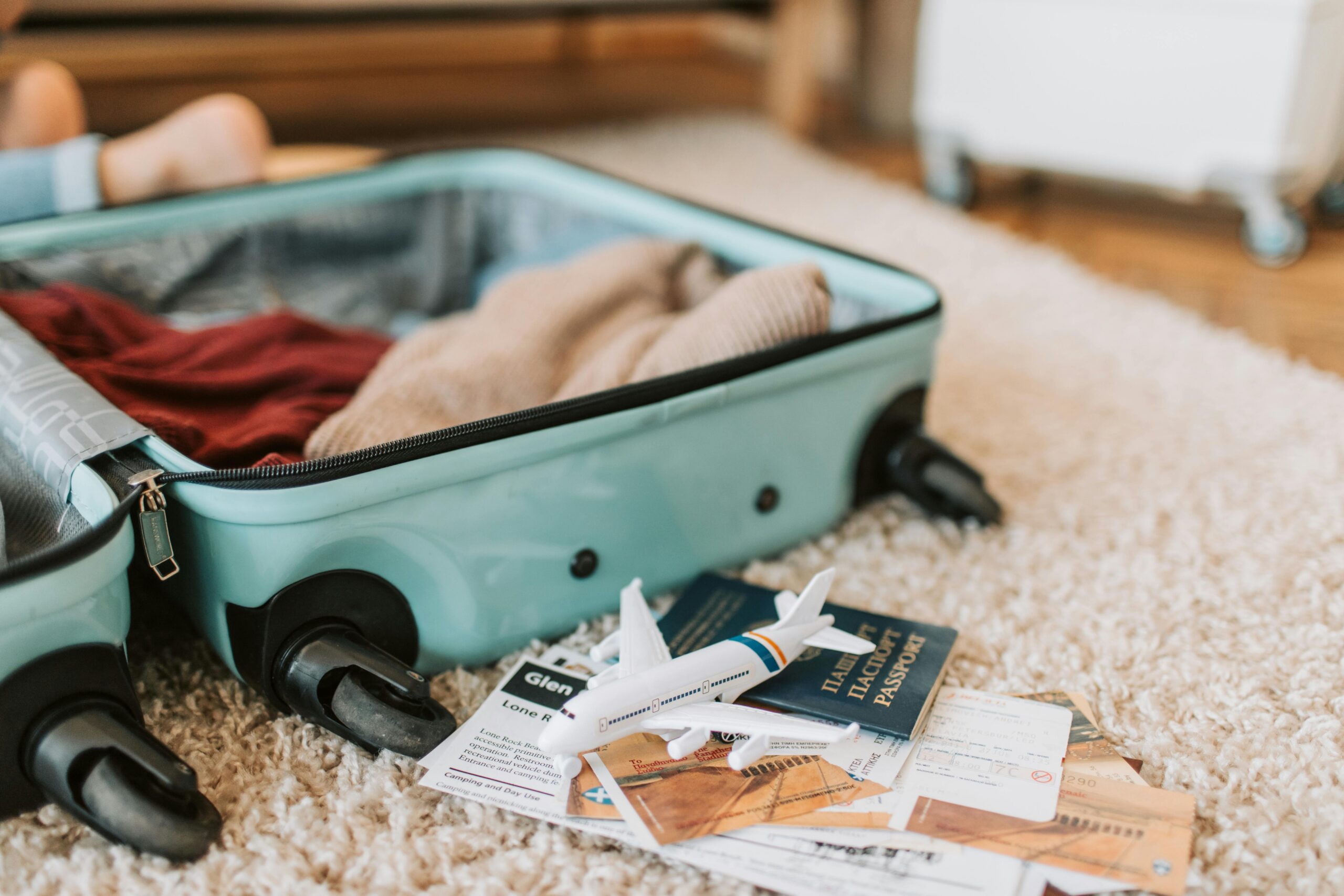 Ultimate Guide: What to Pack in Your Carry-On Bag for a Flight + Free Checklist